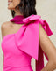 Vestido Invitada Largo Pétalo Fucsia detalle lazo